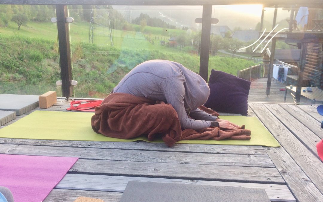 Morning Rise Yoga – Center